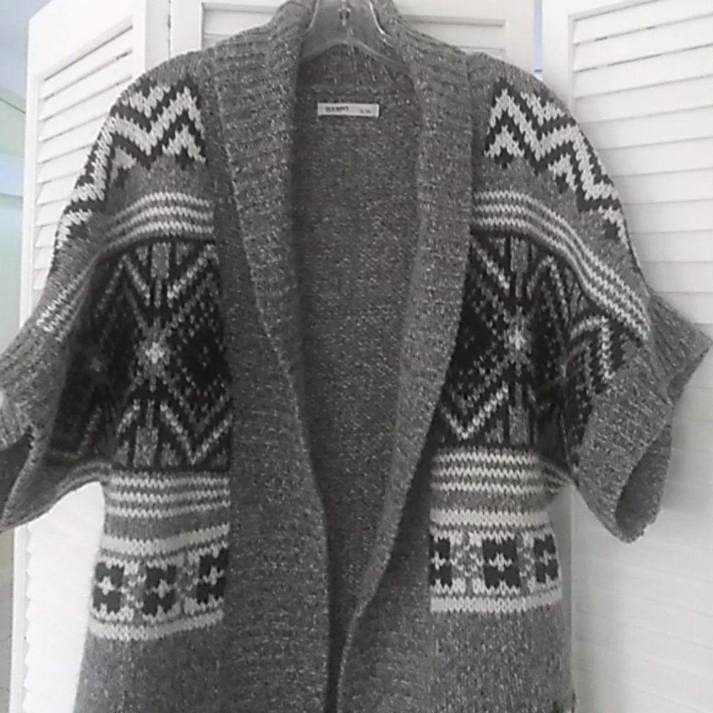 Old Navy sweater